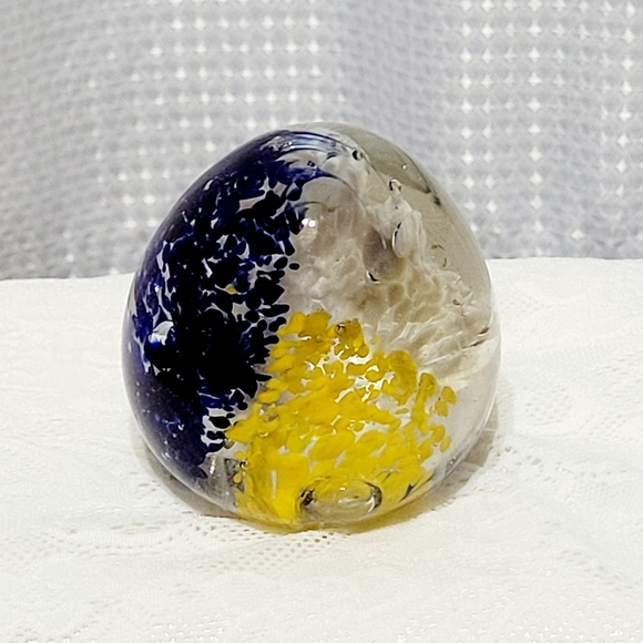 Vintage Hand Blown Glass Paperweight - Picture 2 of 8